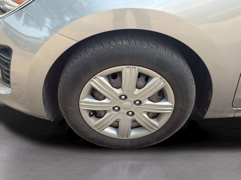 Used 2022 Kia Rio S FWD image 40