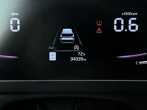 Used 2025 Kia Sportage LX image 37