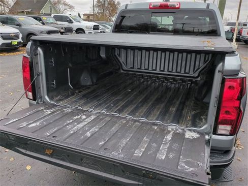 Certified 2024 Chevrolet Colorado Trail Boss w/ Advanced Trailering Package image 25