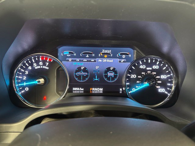 Certified 2022 Ford F350 Lariat w/ Tremor Off-Road Package AWD/4WD image 17