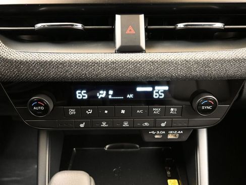 New 2026 Subaru Outback Premium AWD/4WD image 35