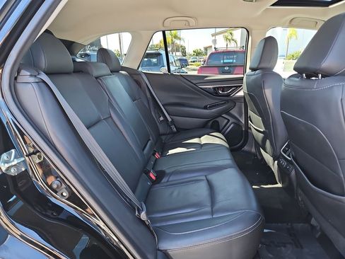 Used 2020 Subaru Outback Limited image 36