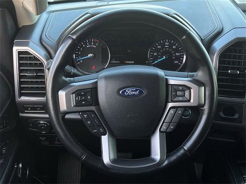 Used 2019 Ford Expedition Platinum image 13