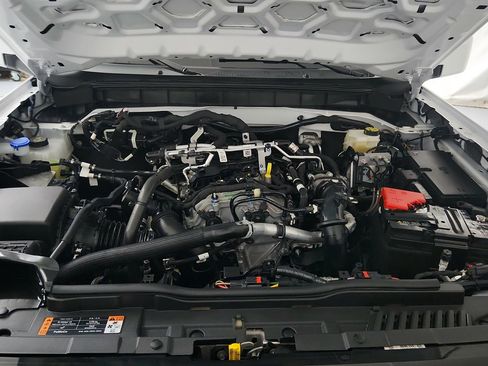 Used 2025 Ford Bronco Outer Banks AWD/4WD image 31
