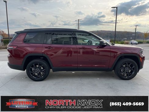 New 2025 Jeep Grand Cherokee L Limited image 23