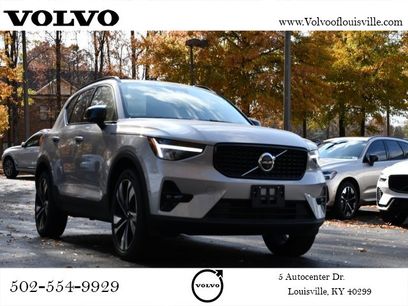 Used 2025 Volvo XC40 B5 Plus