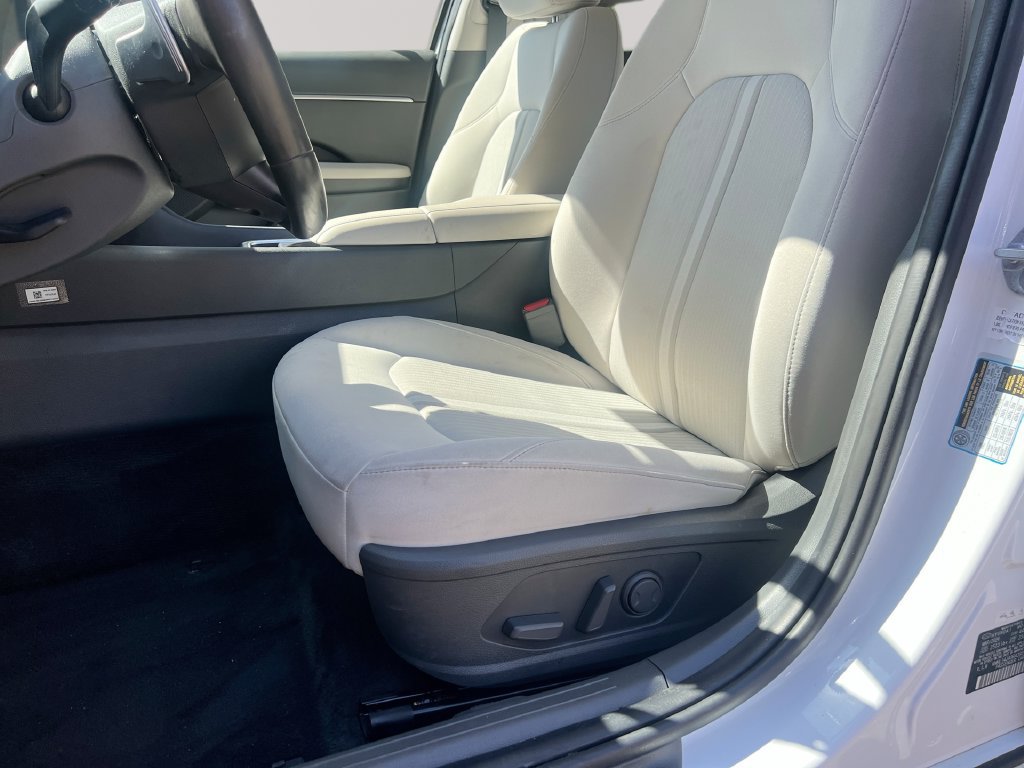Used 2024 Hyundai Sonata SEL w/ Convenience Package FWD image 14