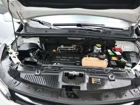 Used 2020 Chevrolet Trax LS FWD image 18