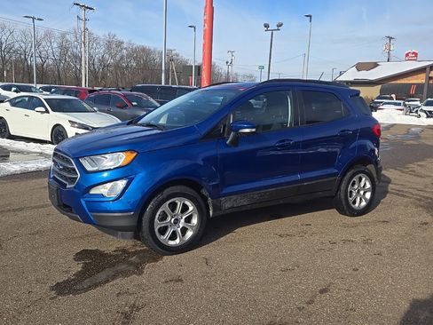 Used 2021 Ford EcoSport SE w/ SE Convenience Package image 3