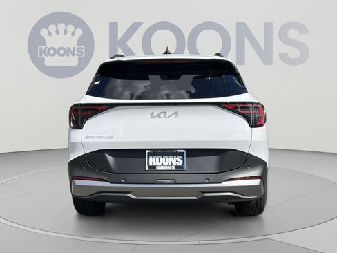 New 2027 Kia Sportage EX FWD image 5