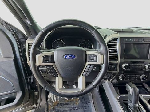 Used 2020 Ford F150 Platinum w/ Equipment Group 701A Luxury image 32