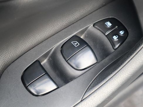 Used 2015 Nissan Altima 2.5 SV FWD image 55