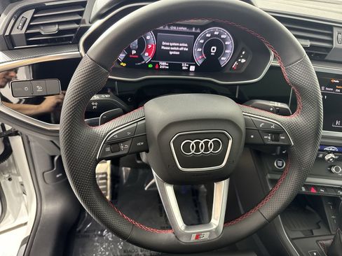 Used 2025 Audi Q3 2.0T Premium Plus w/ Premium Plus Package image 20