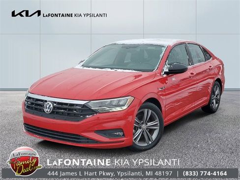 Used 2021 Volkswagen Jetta R-Line w/ R-Line Cold Weather Package image 1