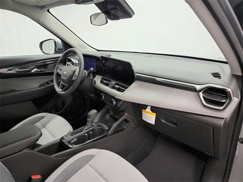 New 2026 Chevrolet TrailBlazer LT w/ Driver Confidence Package image 29
