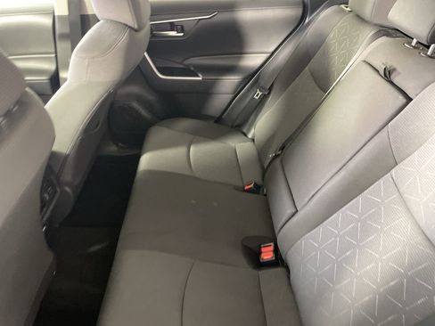 Used 2024 Toyota RAV4 XLE FWD image 23