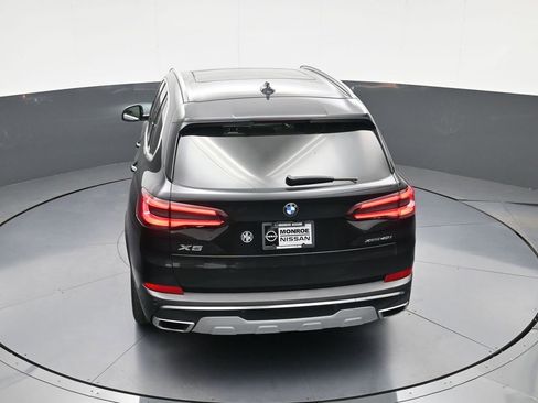 Used 2022 BMW X5 xDrive40i w/ Premium Package AWD/4WD image 30