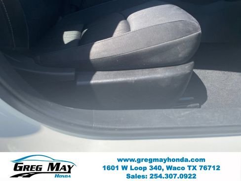 Used 2024 Nissan Altima 2.5 SV FWD image 28