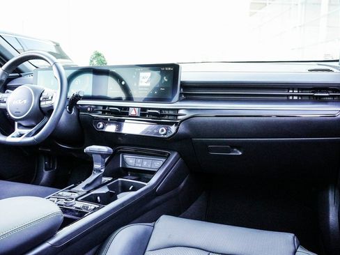 Used 2025 Kia K5 GT image 18