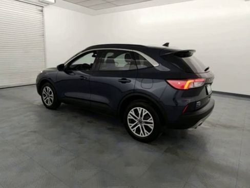 Used 2022 Ford Escape SEL image 6