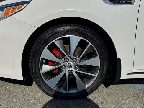 Used 2016 Kia Optima SX image 9