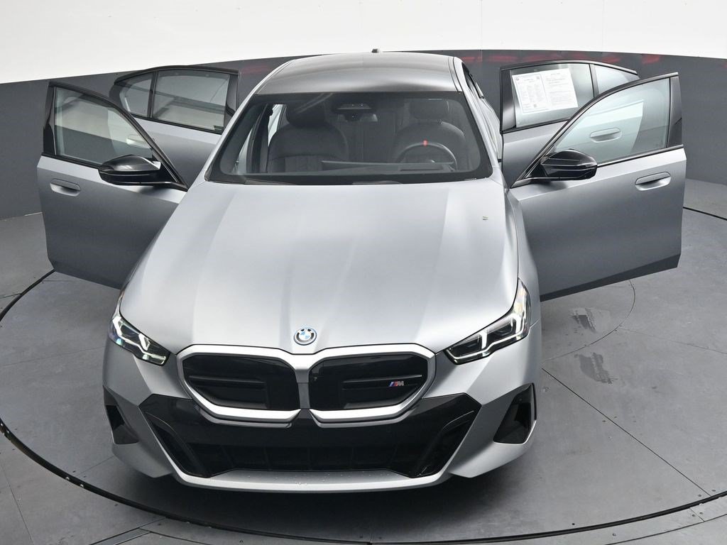 Used 2025 BMW i5 M60 w/ Executive Package AWD/4WD image 37