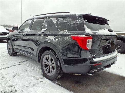 Certified 2023 Ford Explorer XLT w/ Equipment Group 202A image 3