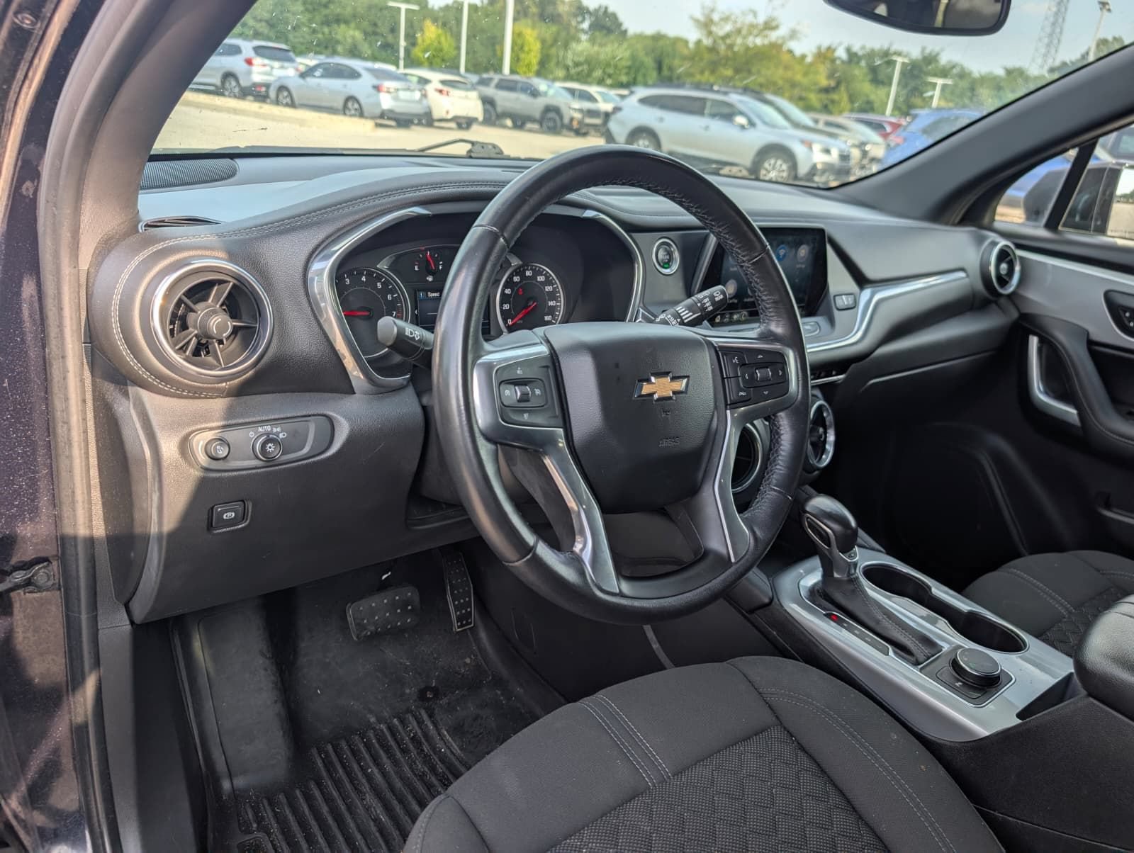 Used 2020 Chevrolet Blazer LT FWD image 26