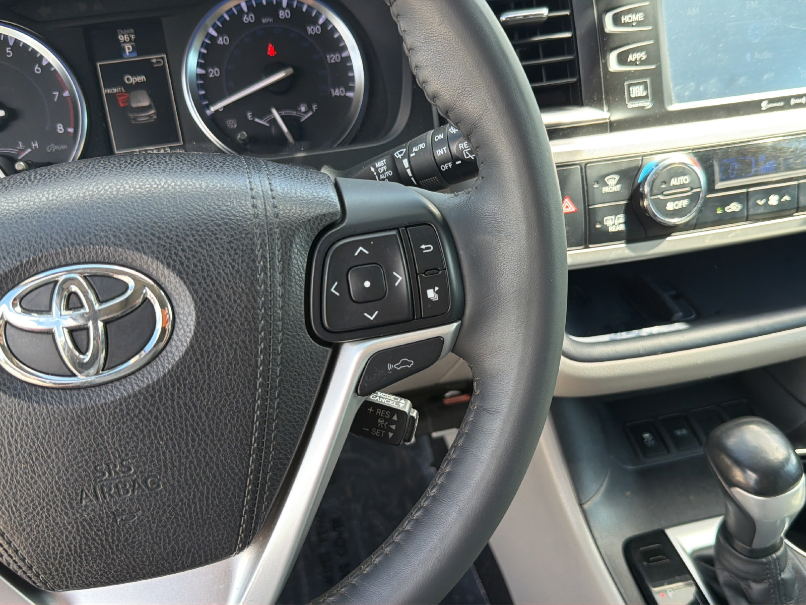 Used 2016 Toyota Highlander Limited Platinum FWD image 20