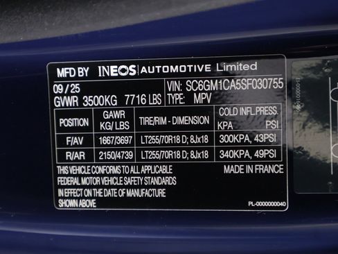 Used 2025 INEOS Grenadier Station Wagon AWD/4WD image 16