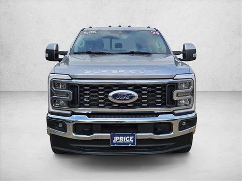 Used 2023 Ford F350 Lariat w/ Lariat Ultimate Package AWD/4WD image 2