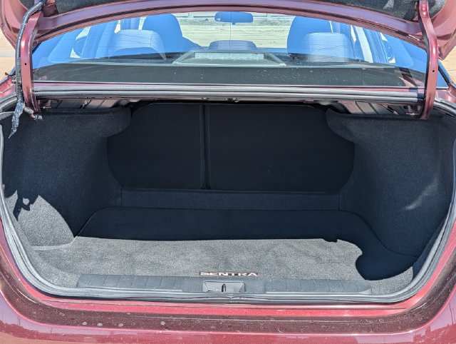 Used 2024 Nissan Sentra SV FWD image 25