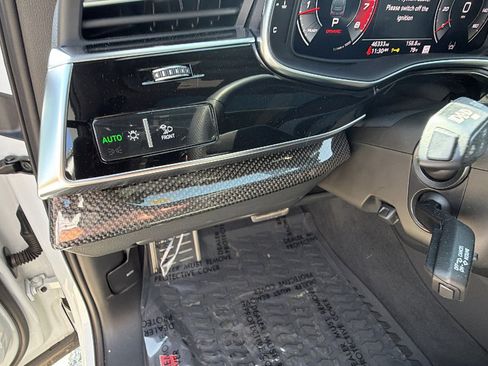 Used 2023 Audi SQ7 Prestige image 26