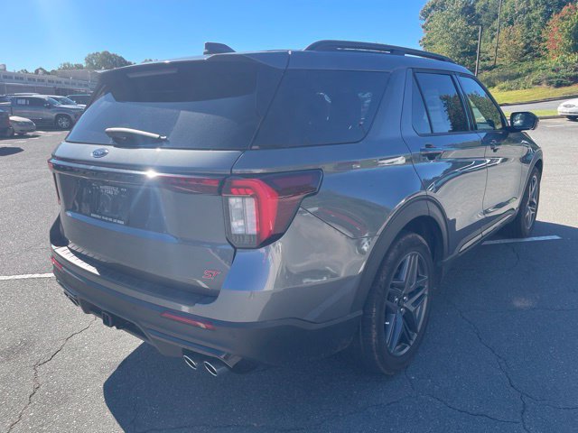 Used 2025 Ford Explorer ST w/ Sun And Sound Package AWD/4WD image 5