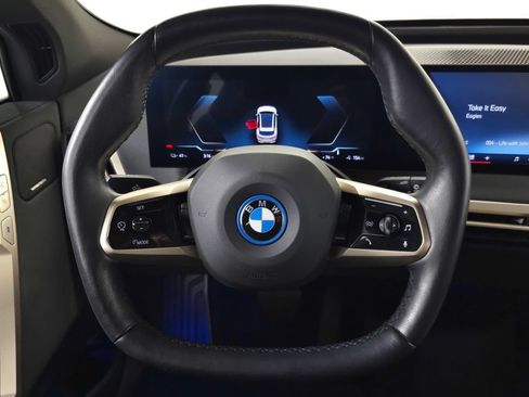 Used 2024 BMW iX xDrive50 w/ Sport Package AWD/4WD image 20