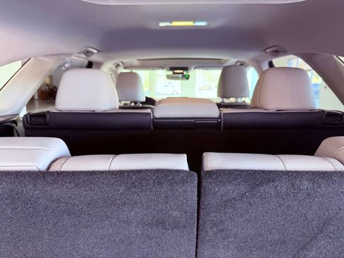 Used 2019 Lexus RX 350L FWD image 13