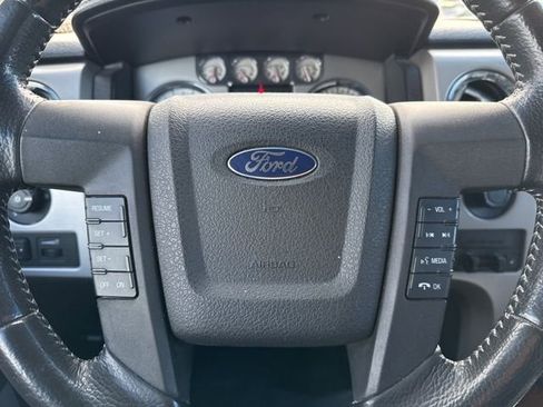 Used 2010 Ford F150 Lariat image 14