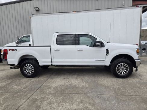 Used 2020 Ford F250 Lariat w/ Lariat Value Package AWD/4WD image 5