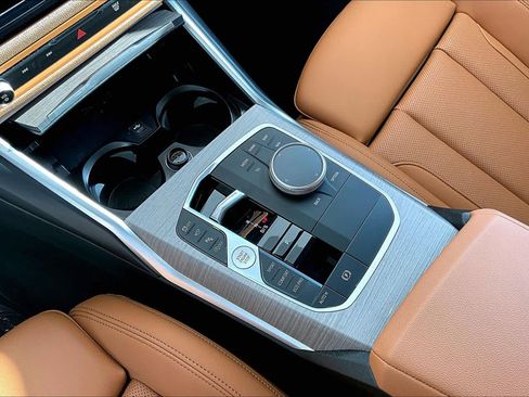 Certified 2026 BMW 330i Sedan RWD image 18