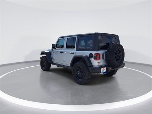 Used 2024 Jeep Wrangler Unlimited image 6