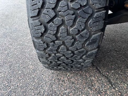 Used 2018 Chevrolet Colorado ZR2 image 53