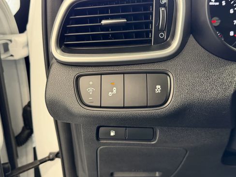Used 2020 Kia Sorento S AWD/4WD image 15
