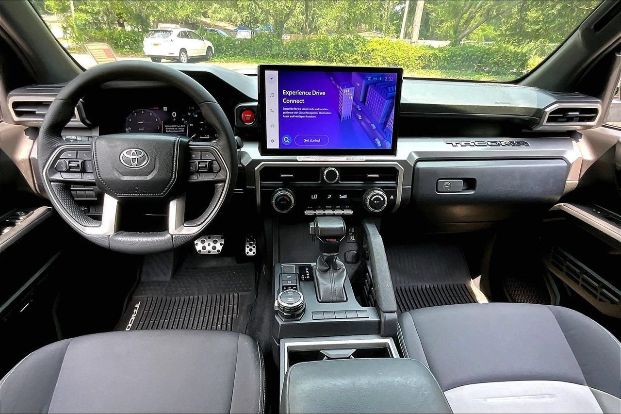 Used 2024 Toyota Tacoma TRD Sport AWD/4WD image 7