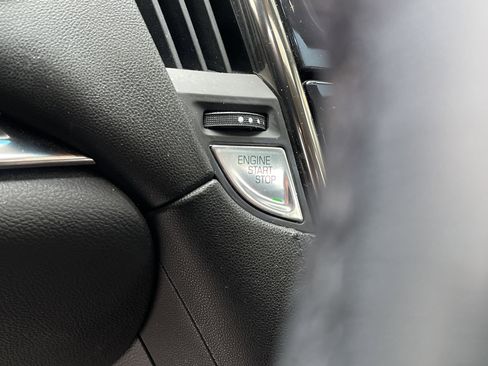 Used 2018 Cadillac ATS Luxury w/ Safety and Security Package image 23