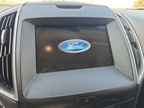 Used 2017 Ford Edge SEL w/ Equipment Group 201A FWD image 34