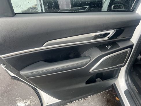 Used 2021 Kia Telluride LX image 10