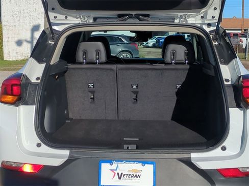 Certified 2025 Buick Encore GX Preferred image 24