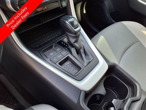 Used 2020 Toyota RAV4 XLE Premium FWD image 24
