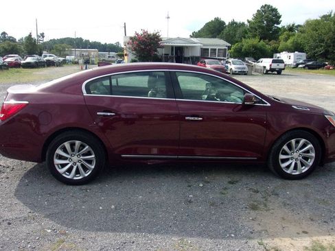 Used 2016 Buick LaCrosse Leather FWD image 8
