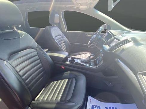 Used 2015 Ford Edge SEL w/ Equipment Group 201A AWD/4WD image 24